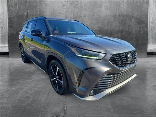 2021 Toyota Highlander XSE
