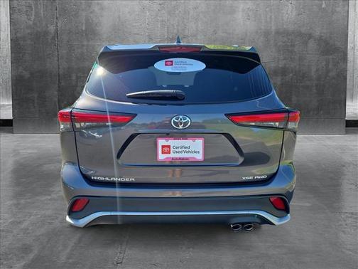 2021 Toyota Highlander XSE