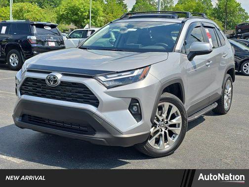 2025 Toyota RAV4 XLE Premium