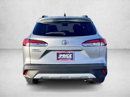 2025 Toyota Corolla Cross LE