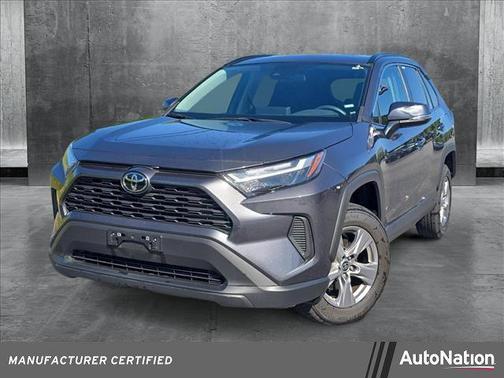 2024 Toyota RAV4 XLE