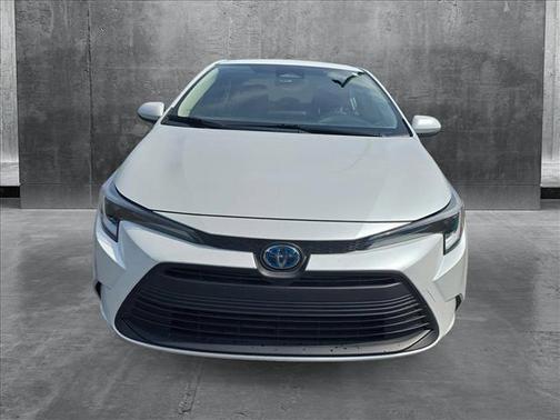 2024 Toyota Corolla Hybrid LE