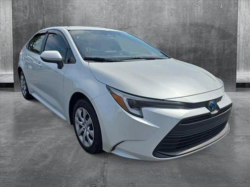2024 Toyota Corolla Hybrid LE