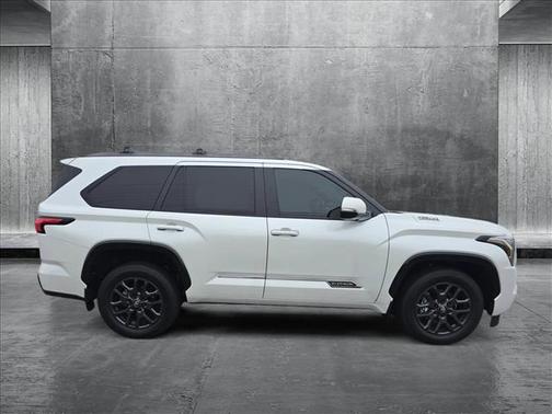 2025 Toyota Sequoia Platinum