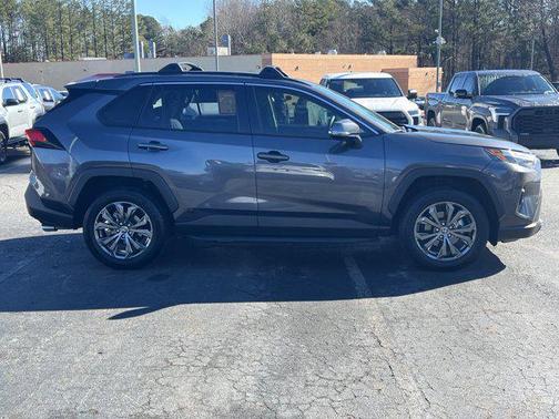 2025 Toyota RAV4 Hybrid XLE Premium