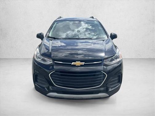 Mosaic Black Metallic 2020 Chevrolet Trax LT