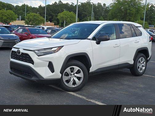 2023 Toyota RAV4 LE