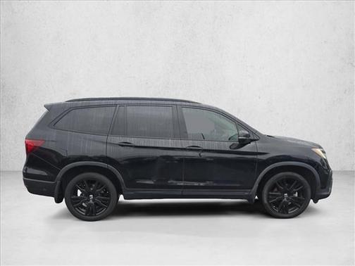 2022 Honda Pilot AWD Black Edition