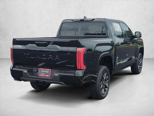 2025 Toyota Tundra Hybrid Platinum