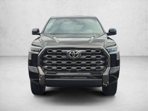 2025 Toyota Tundra Hybrid Platinum