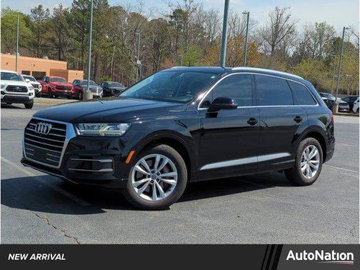Night Black 2019 Audi Q7 55 Premium Plus
