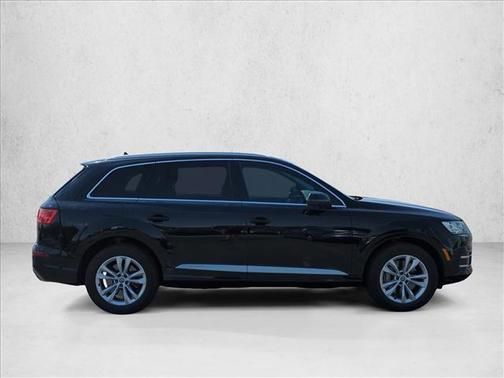 2019 Audi Q7 55 Premium Plus