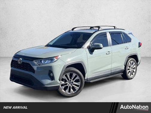 2020 Toyota RAV4 XLE Premium