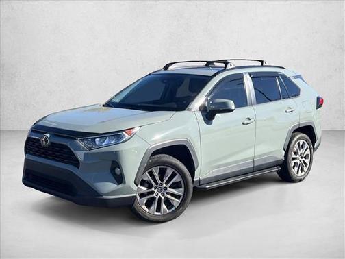 2020 Toyota RAV4 XLE Premium