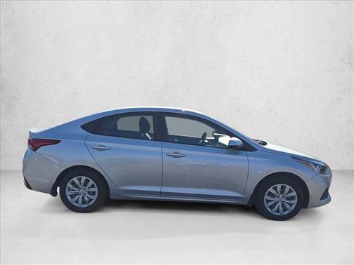 2019 Hyundai Accent SE