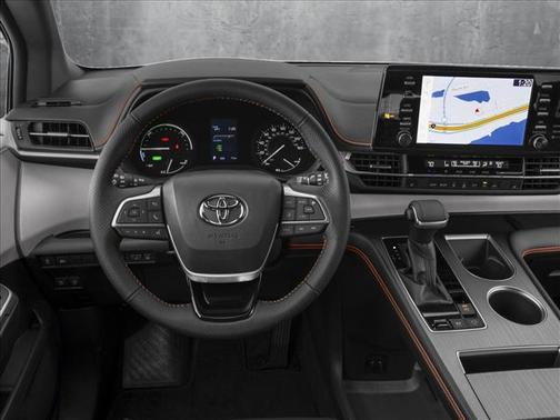 2025 Toyota Sienna XSE 7 Passenger