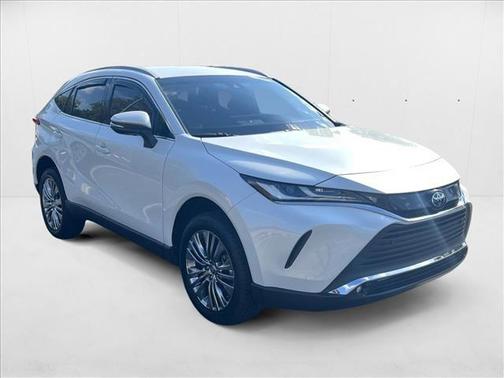 2024 Toyota Venza XLE