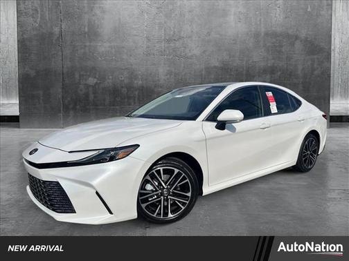2025 Toyota Camry XLE