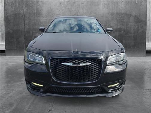 2020 Chrysler 300 S