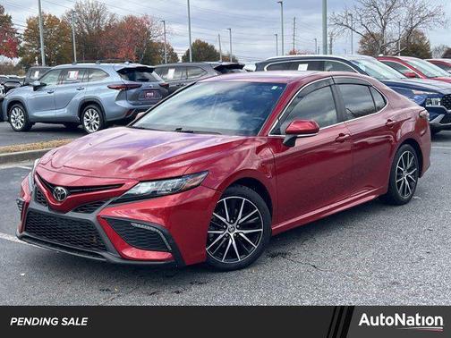 2022 Toyota Camry SE