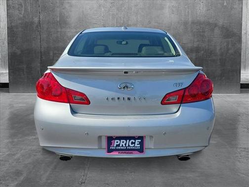 2013 INFINITI G37 Journey