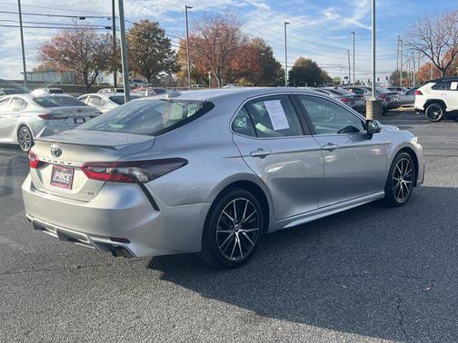 2021 Toyota Camry SE