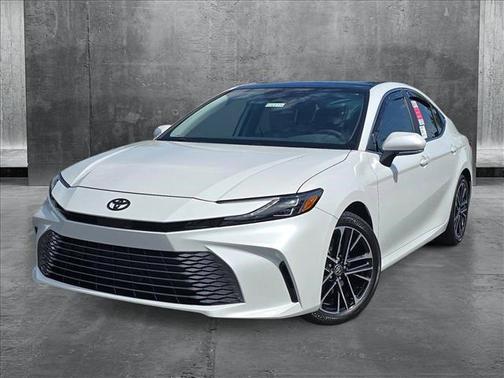 2025 Toyota Camry XLE