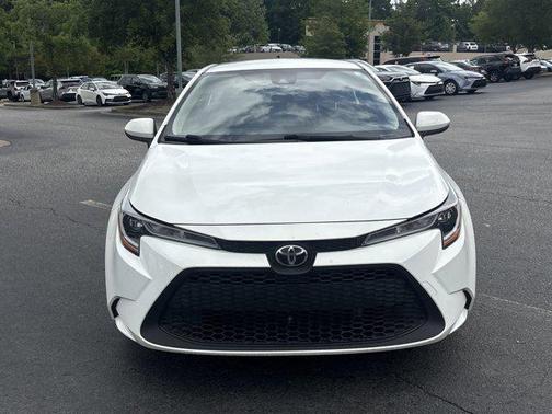 Super White 2021 Toyota Corolla LE