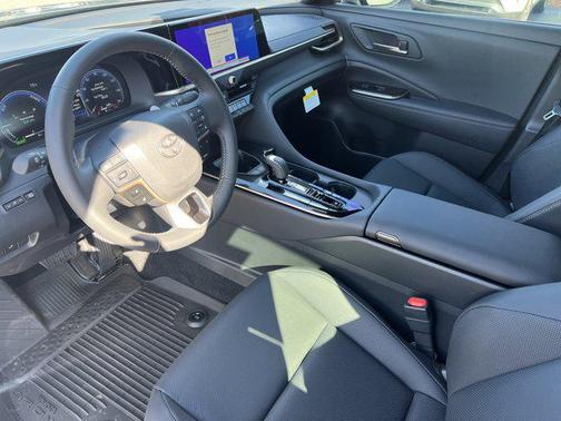 2026 Toyota Crown XLE