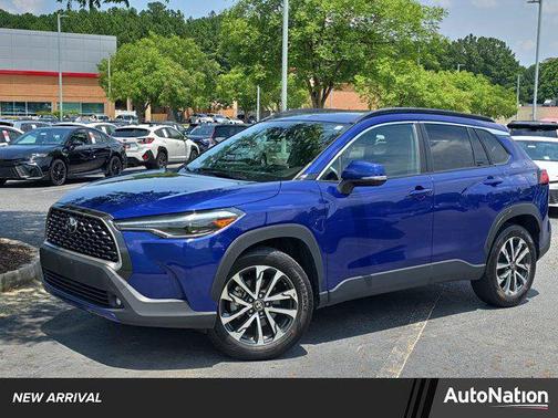 2024 Toyota Corolla Cross XLE