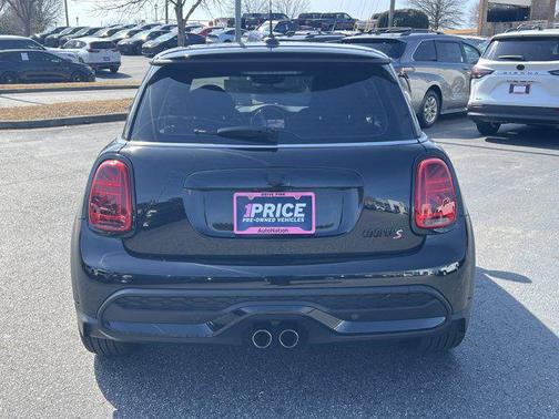 2022 MINI Hardtop Cooper S