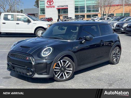 2022 MINI Hardtop Cooper S