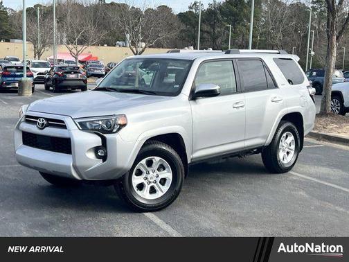 2024 Toyota 4Runner SR5