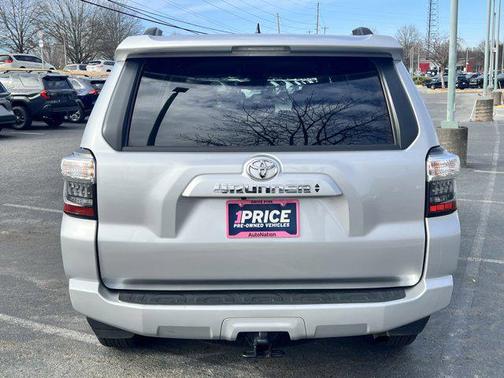 2024 Toyota 4Runner SR5