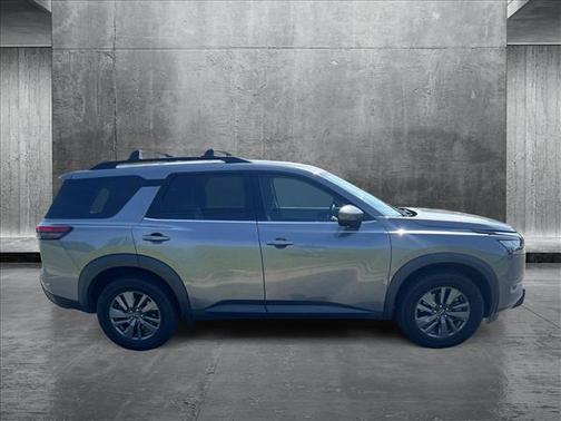 2023 Nissan Pathfinder SV 4WD