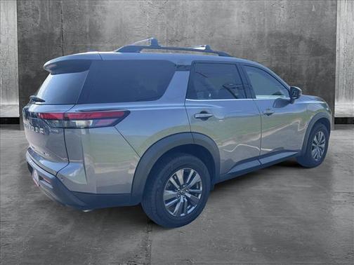 2023 Nissan Pathfinder SV 4WD
