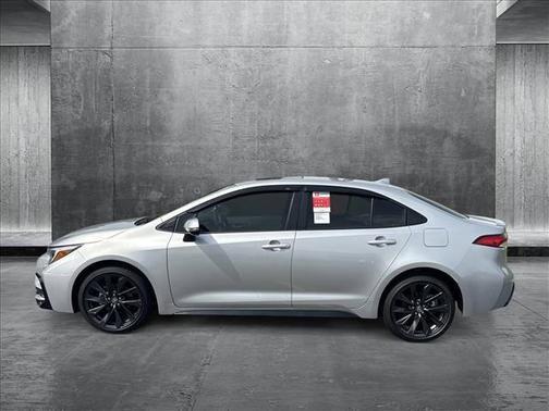 2025 Toyota Corolla Hybrid SE