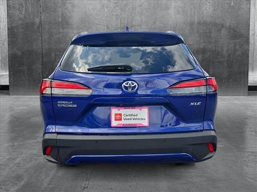 2024 Toyota Corolla Cross XLE