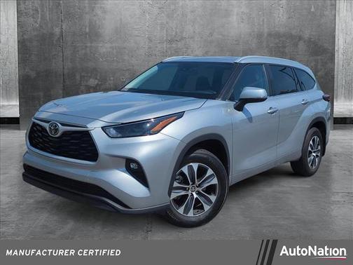 2024 Toyota Highlander XLE