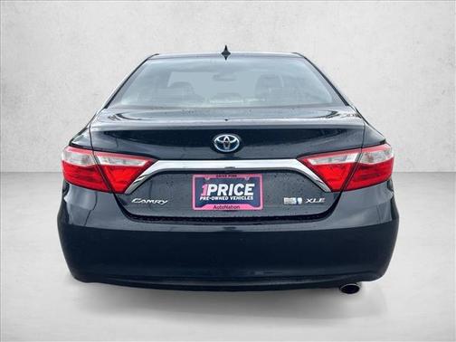 2017 Toyota Camry Hybrid XLE