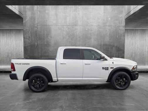 Photo 5 of 25 of 2019 RAM 1500 Classic Warlock