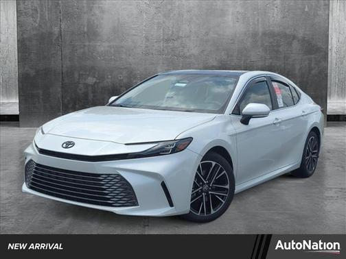 2025 Toyota Camry XLE