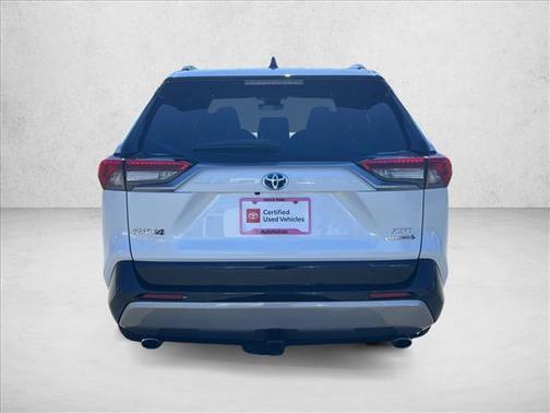 2023 Toyota RAV4 Hybrid SE