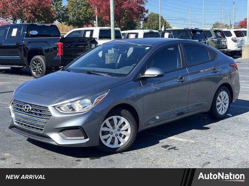2019 Hyundai Accent SE