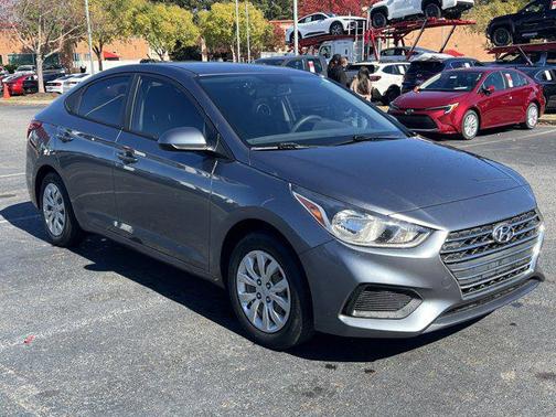 2019 Hyundai Accent SE