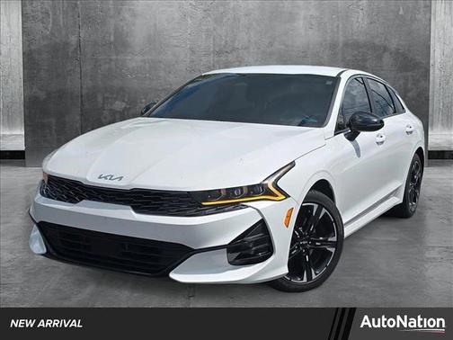 2024 Kia K5 GT-Line
