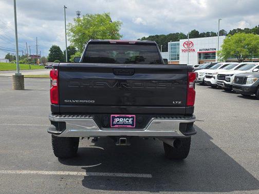 Dark Ash Metallic 2024 Chevrolet Silverado 2500 LTZ