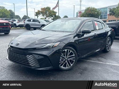 2025 Toyota Camry XLE