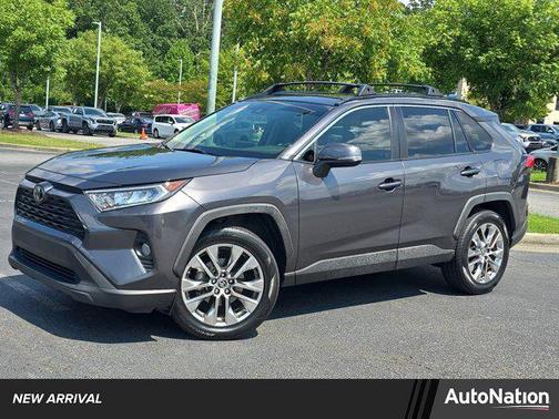 2019 Toyota RAV4 XLE Premium