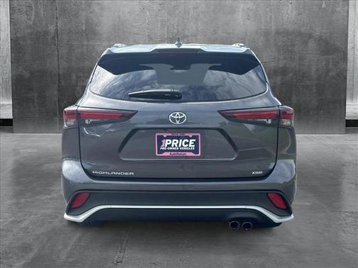 2024 Toyota Highlander XSE